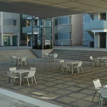 Efhsa Apartment *